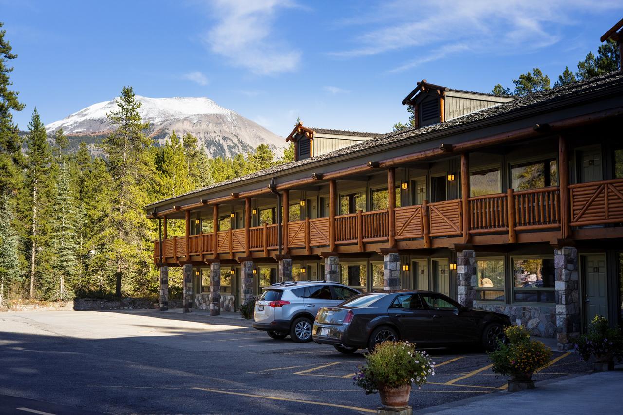 Mountaineer Lodge Lake Louise Exteriér fotografie